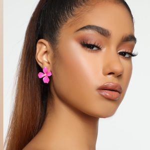 Fashion Nova Flower Girl Pink Earrings